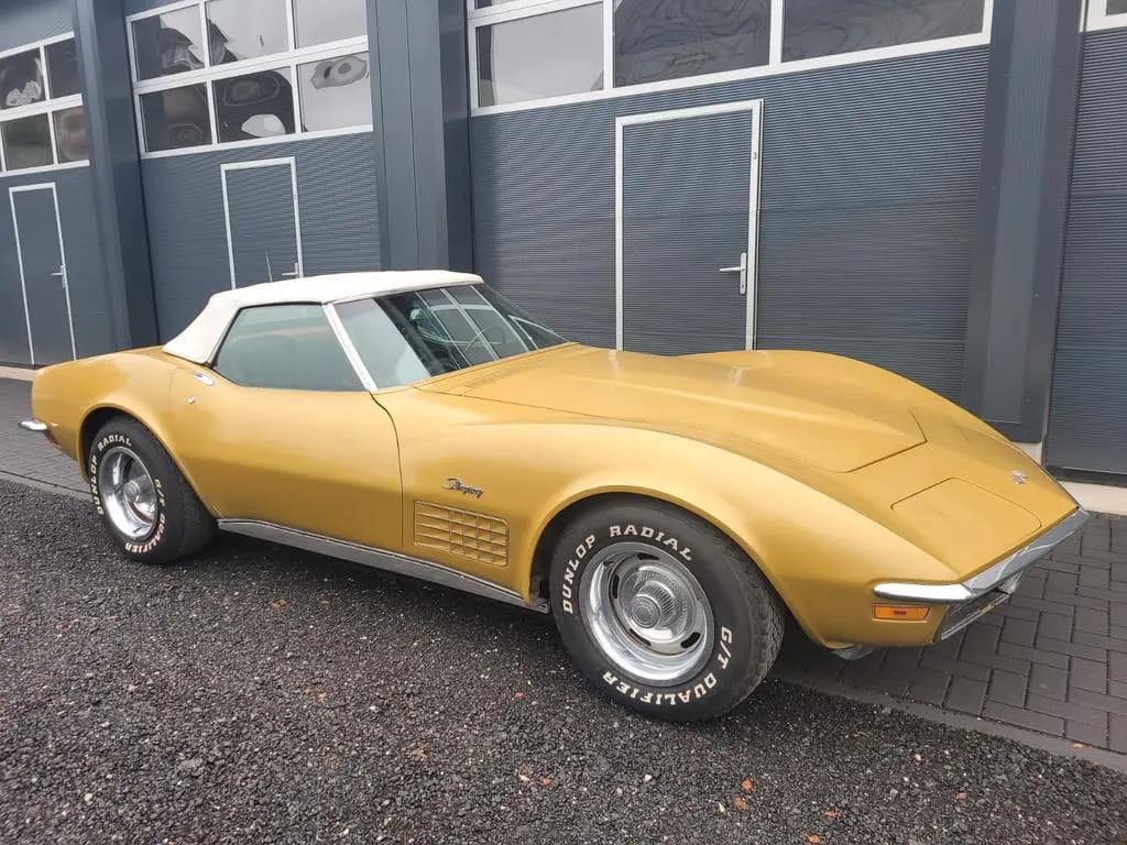 Main__Slider__Photo:Corvette C3 Stingray Cabrio 09/1971-0