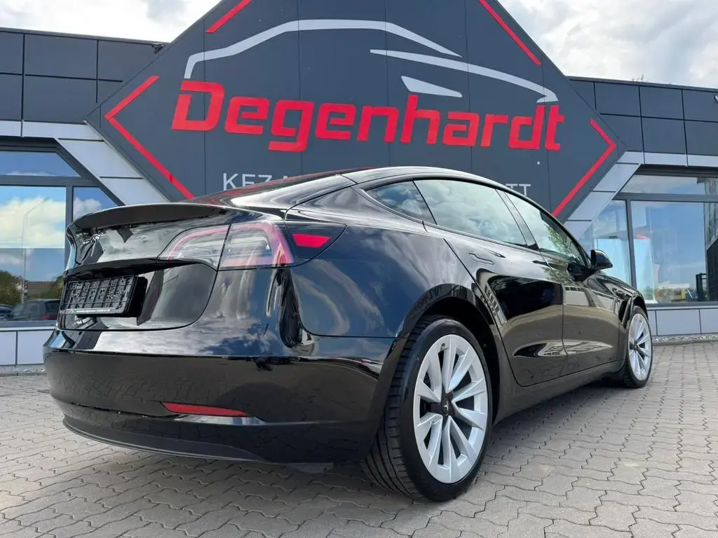 Main__Slider__Photo:Tesla Model 3 Standard Range PLUS AHK EAP SOH 94,7 12/2022-1