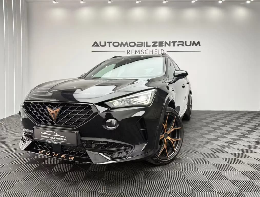 Main__Slider__Photo:Cupra Formentor VZ 4Drive | PANO | AMBIENTE | MEMORY | 09/2022-0