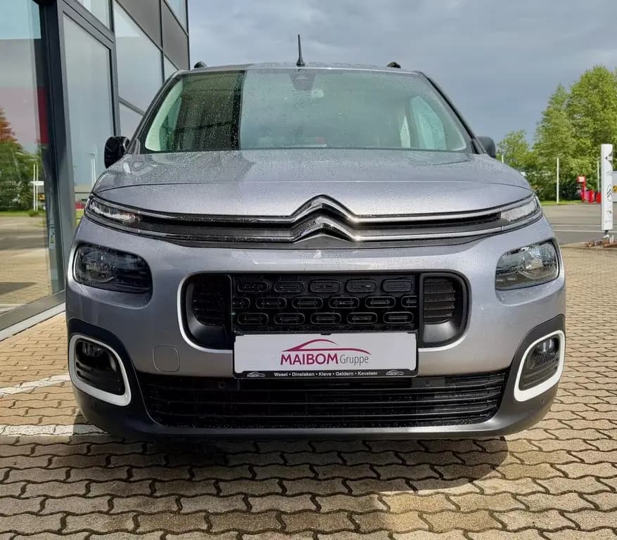 Main__Slider__Photo:Citroën Berlingo Shine XL 1.2 Automatik 02/2022-0