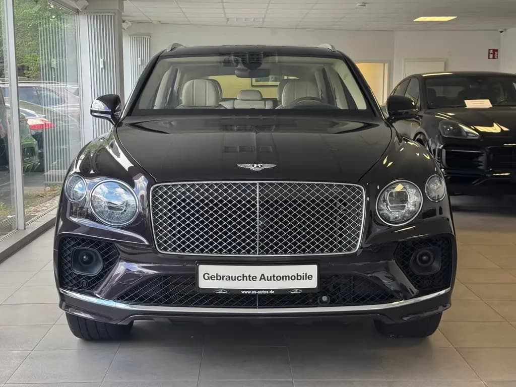 Main__Slider__Photo:Bentley Bentayga 4.0 V8 First-Edition Naim Panorama AHK 04/2021-0
