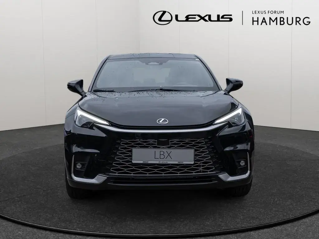 Main__Slider__Photo:Lexus LBX Relax KLIMA KURVENLICHT MEMORY HUD 360° 05/2026-1