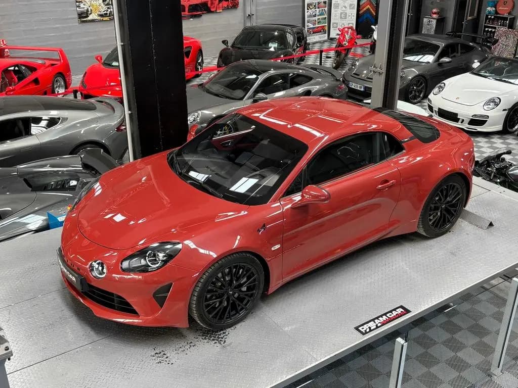 Main__Slider__Photo:Alpine A110 S 300 - ROUGE RUBIS - *VAT*  1 OF 110 09/2024-0