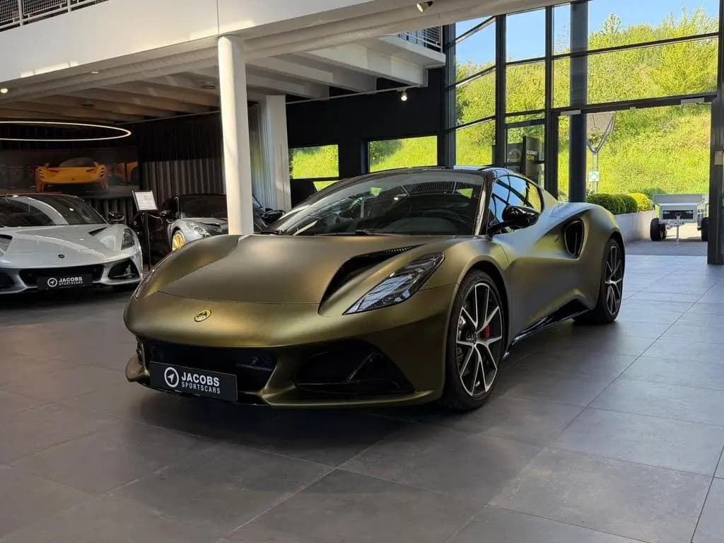 Main__Slider__Photo:Lotus Emira First Edition Navi LED Einparkhilfe 04/2025-0