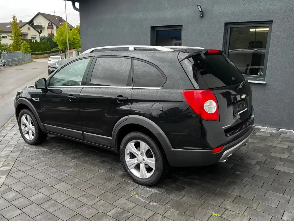 Main__Slider__Photo:Chevrolet Captiva 2.2 Diesel LT+ Automatik/7Sitzer 02/2013-1