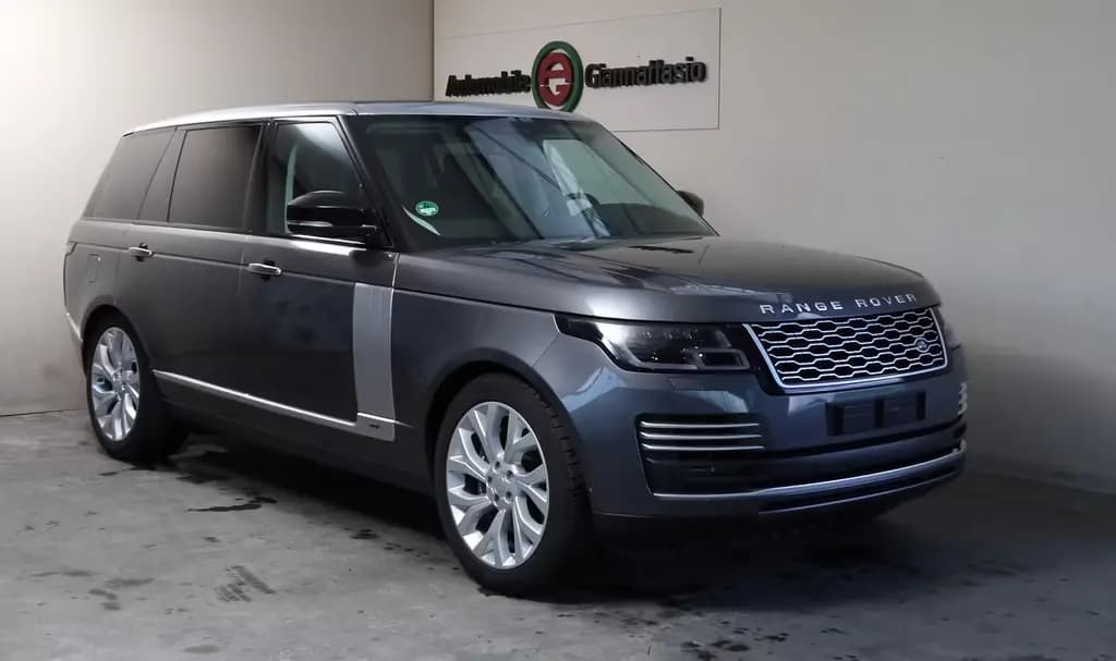 Main__Slider__Photo:Land Rover Range Rover Autobiography LWB*Lang*TV*Laser 05/2018-0
