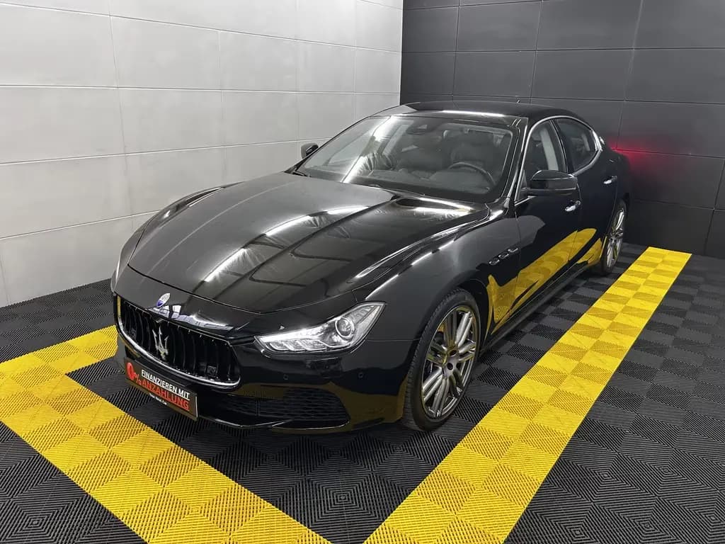 Main__Slider__Photo:Maserati Ghibli S Q4+Leder+Bi-Xenon+Kam+Memory+Navi 07/2017-0