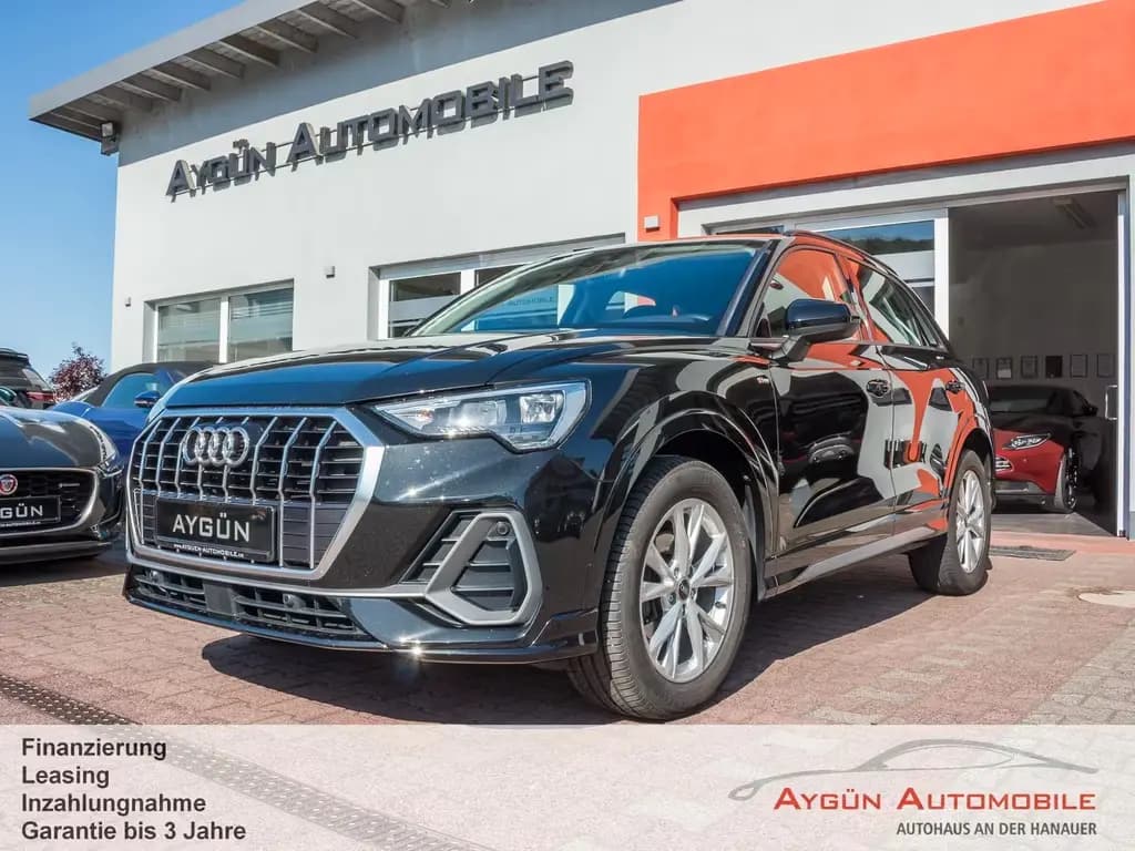Main__Slider__Photo:Audi Q3 35 TDI S line Navi / Business Paket 03/2021-0