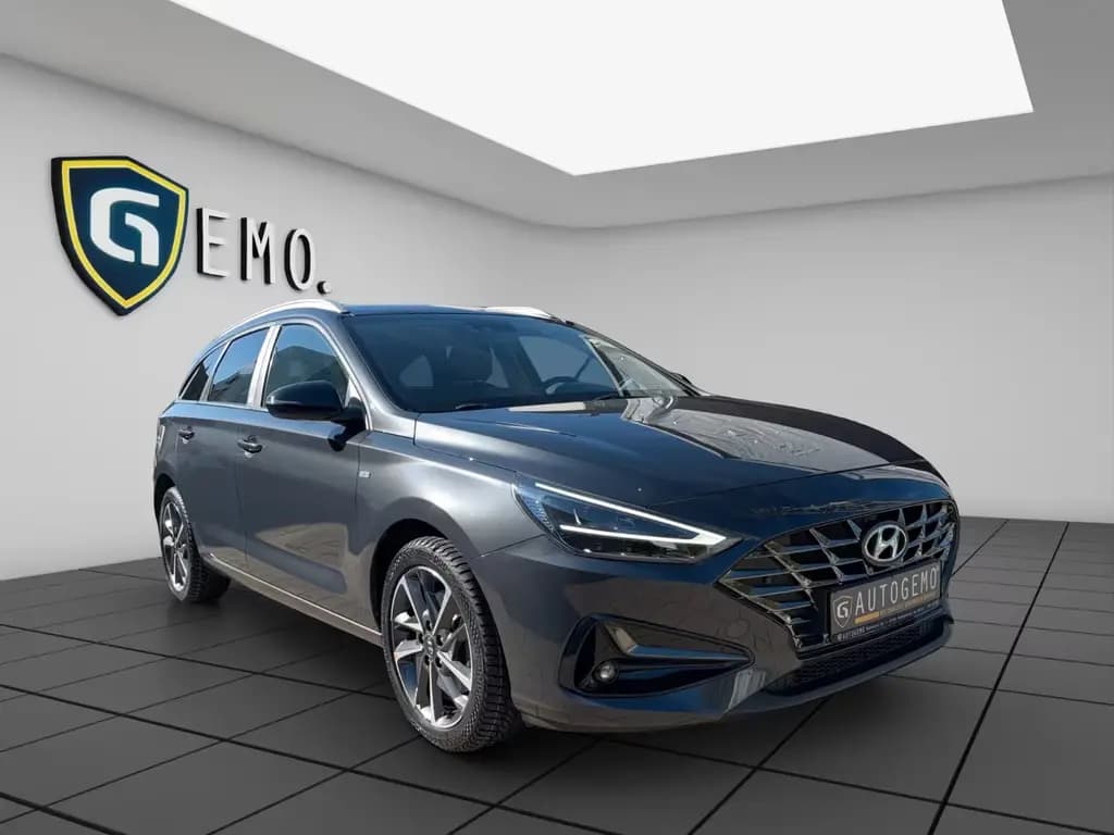 Main__Slider__Photo:Hyundai i30 cw Edition 30+ DAB+ NAVI LED TEMP 11/2021-0