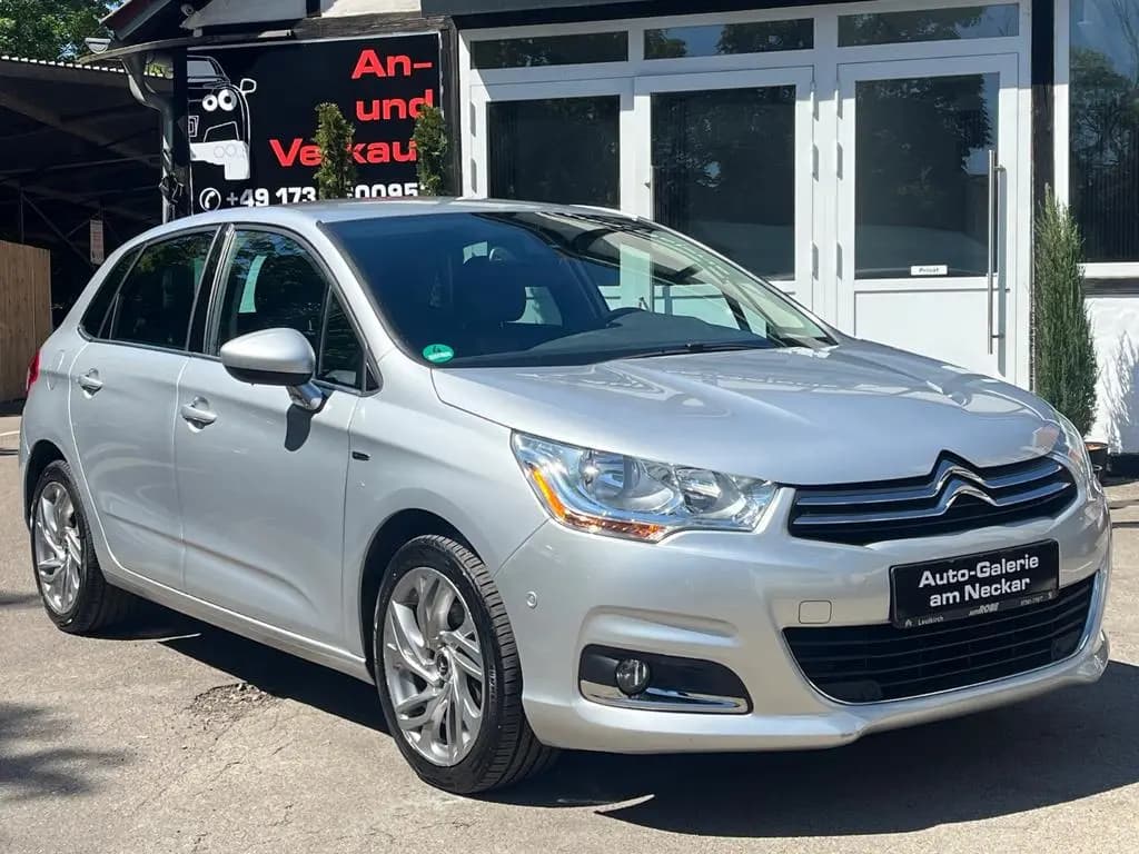 Main__Slider__Photo:Citroën C4 Lim. Exclusive 1.6 Klimaauto NAVI PDC Tempo 07/2014-0