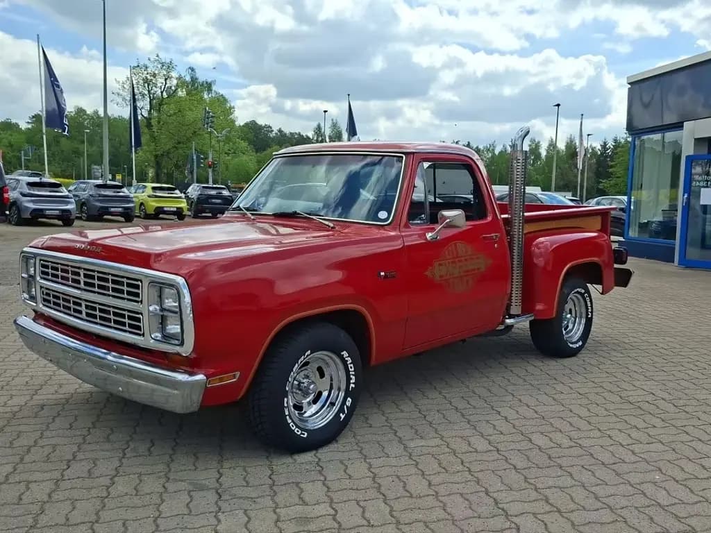 Main__Slider__Photo:Dodge Other D100 Li´l Red Express Truck 07/1979-0