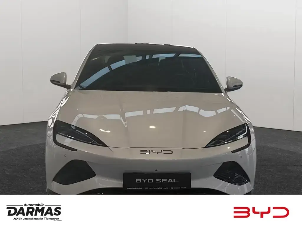 Main__Slider__Photo:BYD SEAL Comfort null-1