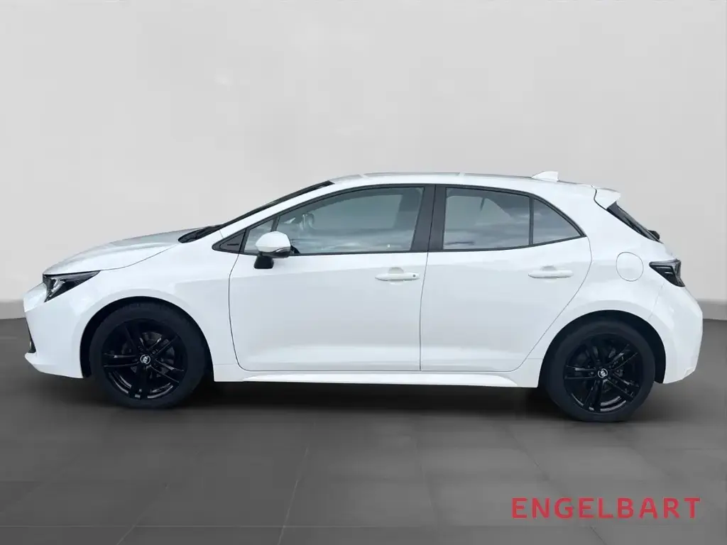 Main__Slider__Photo:Toyota Corolla 1.2T Comfort Lenkradheizung Rückfahrkame 11/2019-1
