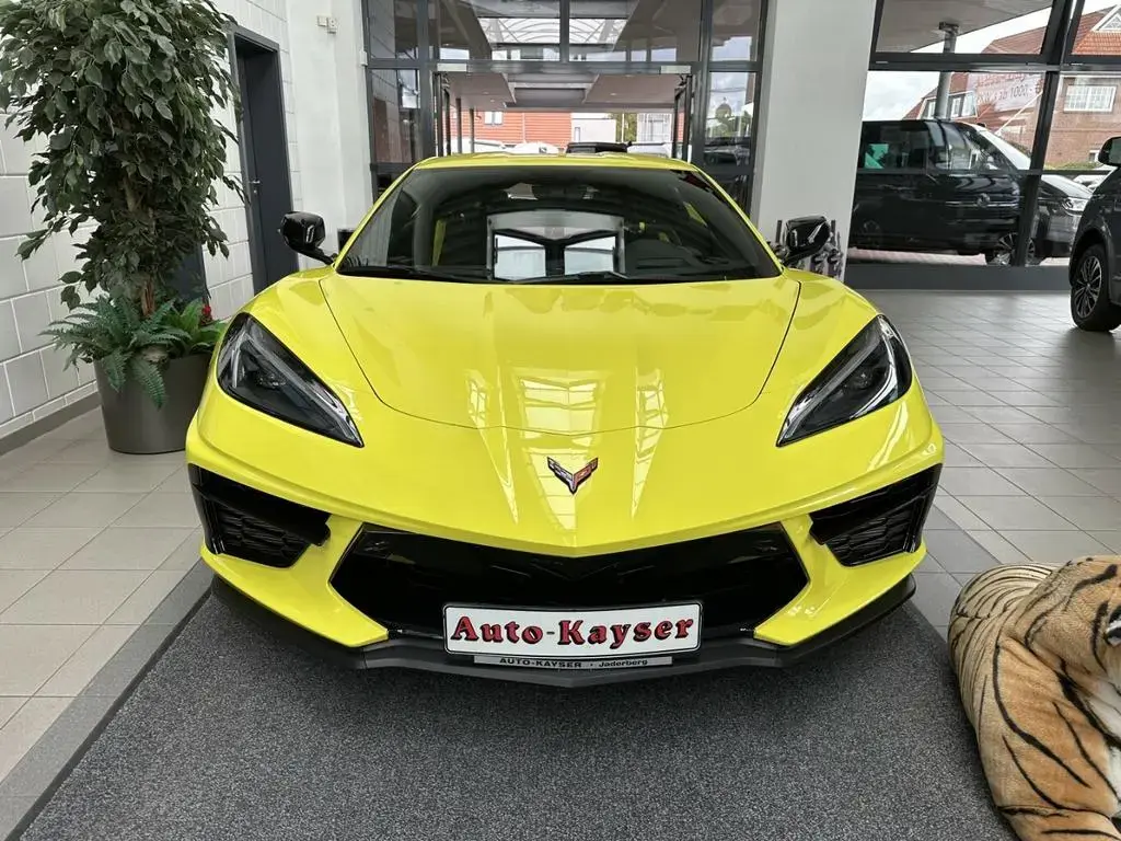 Main__Slider__Photo:Corvette C8 Coupe Z51 Europa +Schmidt 21 Zoll+Lift+Magnet 09/2023-1