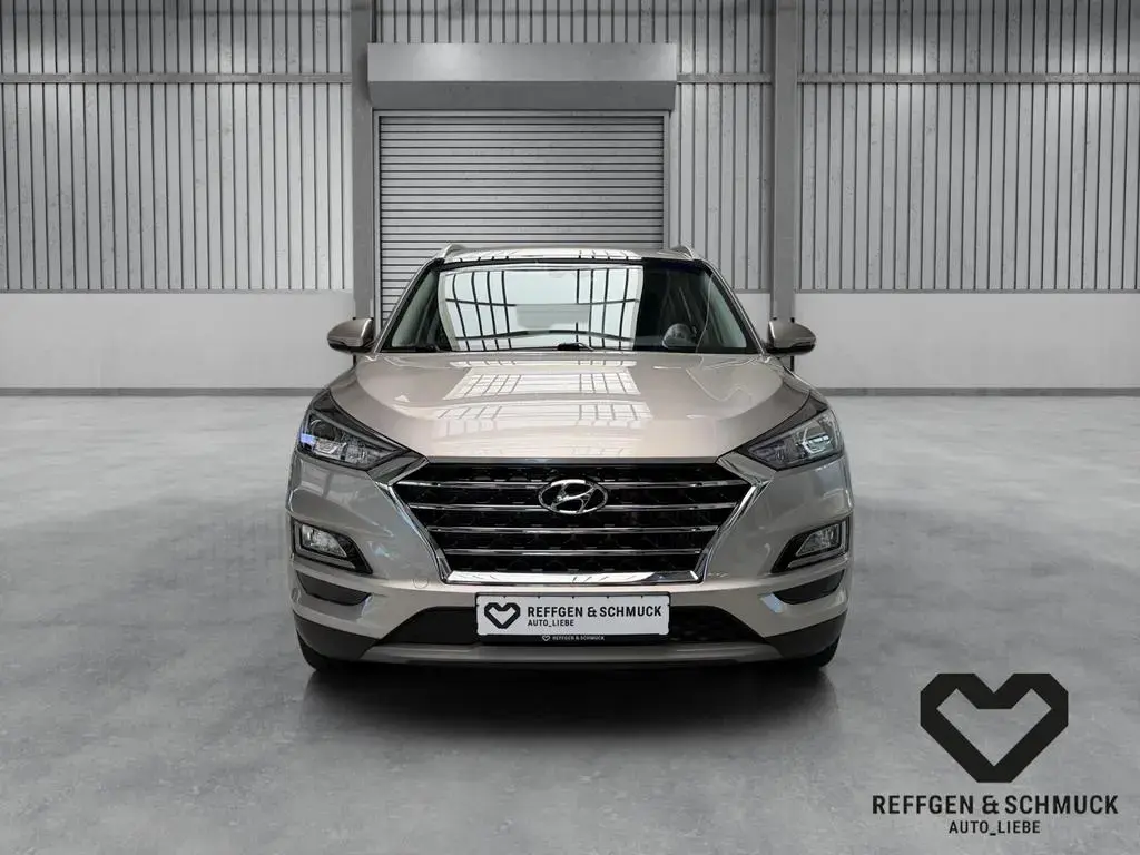 Main__Slider__Photo:Hyundai TUCSON ADVANTAGE DCT+KLIMA+NAVI+KAMERA+DAB+TÜV+ 10/2019-1