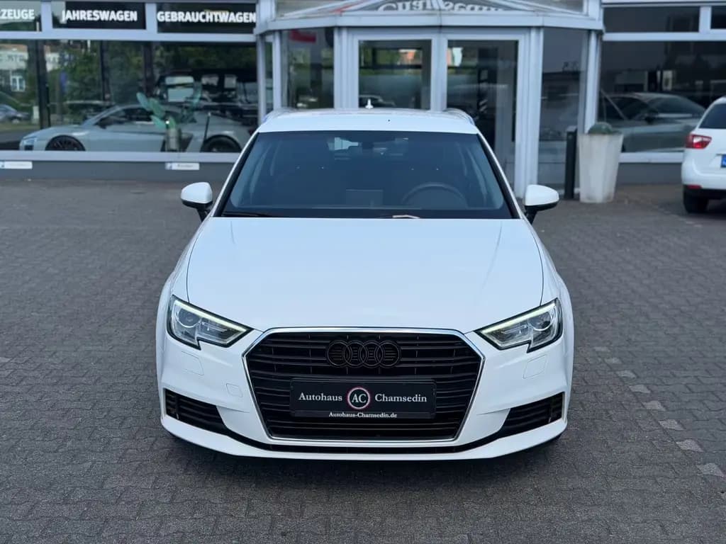 Main__Slider__Photo:Audi A3 Sportback basis 09/2018-0