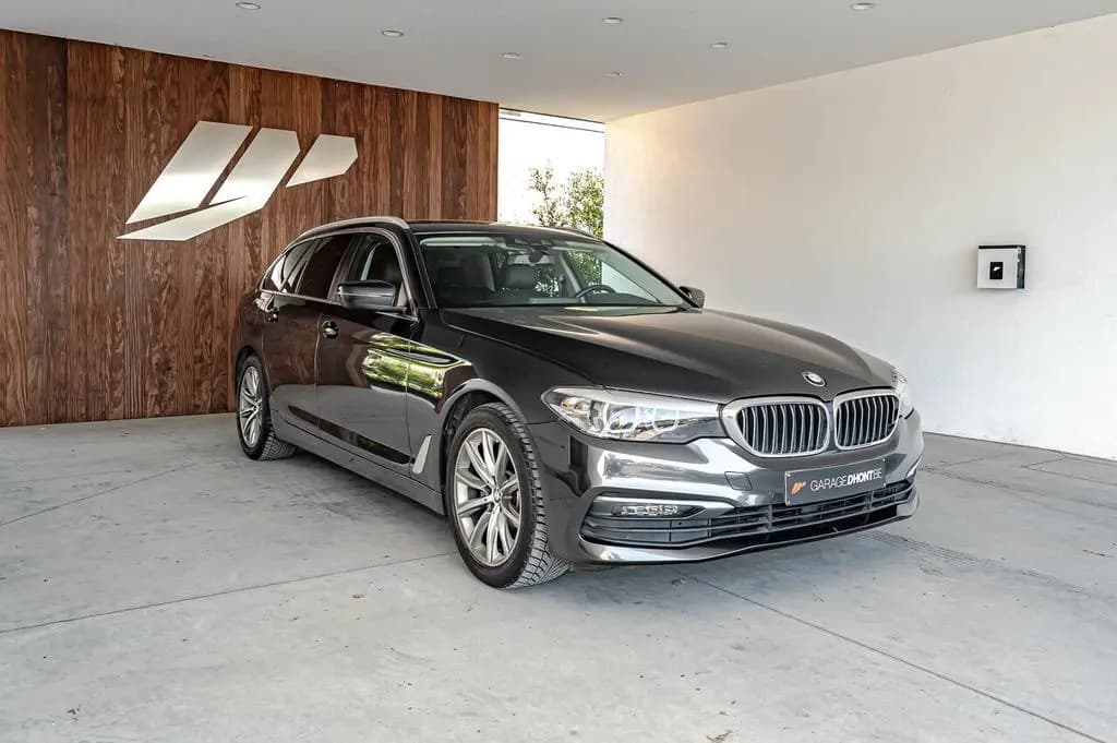 Main__Slider__Photo:BMW 518 D, Camera, Apple Car, Android auto G31 touri 12/2019-0