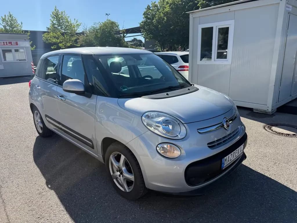 Main__Slider__Photo:Fiat 500L Pop Star 03/2014-0