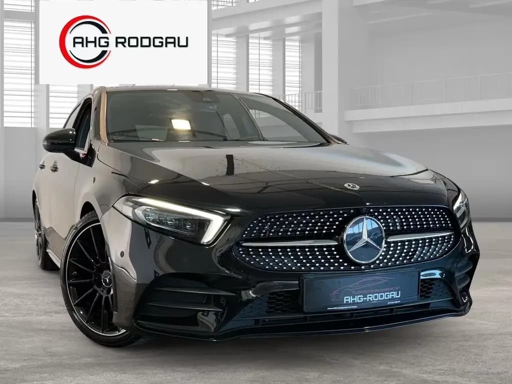 Main__Slider__Photo:Mercedes-Benz A 250 AMG-Line/LED/360/NIGHT/TOD/19ZOLL 03/2022-0