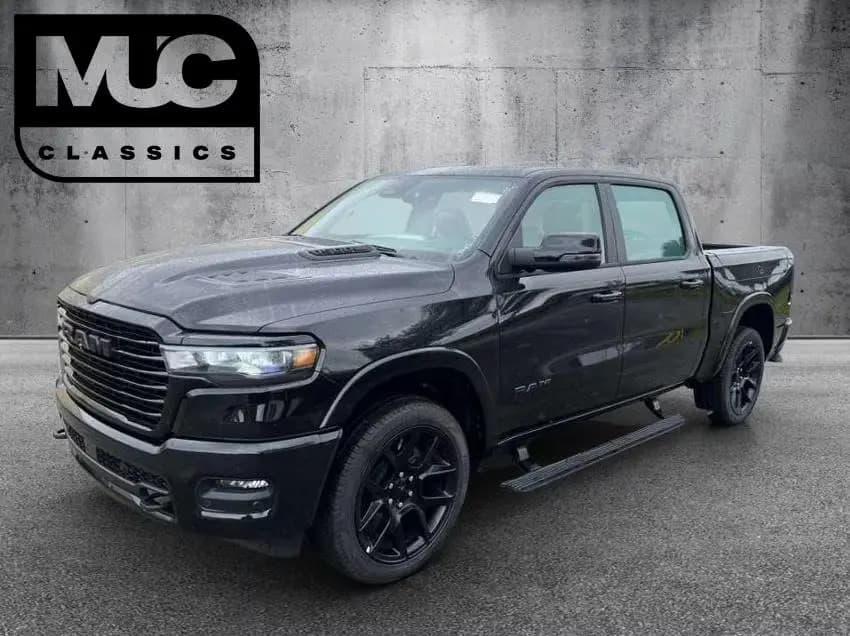 Main__Slider__Photo:Dodge RAM 2025 Ram 1500 Laramie Crew Cab 4X4 3.0L V6 null-0