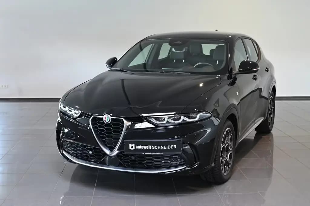 Main__Slider__Photo:Alfa Romeo Tonale Ti1.5 VGT Mild-Hybrid Navi Kamera 18" 09/2022-0