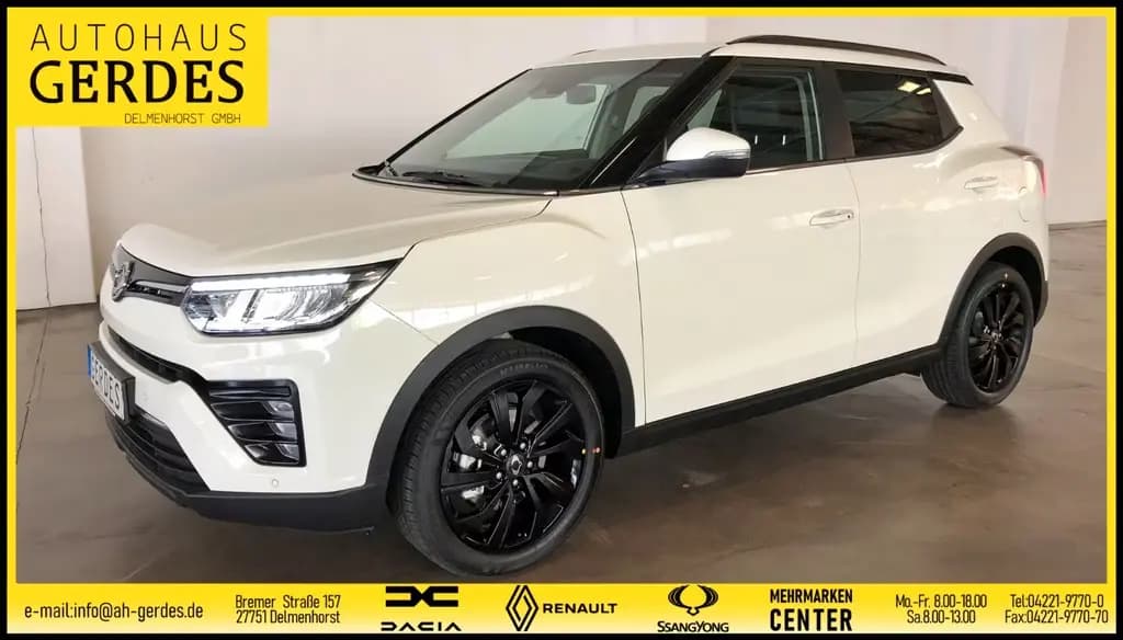Main__Slider__Photo:Ssangyong Tivoli 1.5 Benzin 120KW/163 PS I BLACKLINE "Neu" null-0