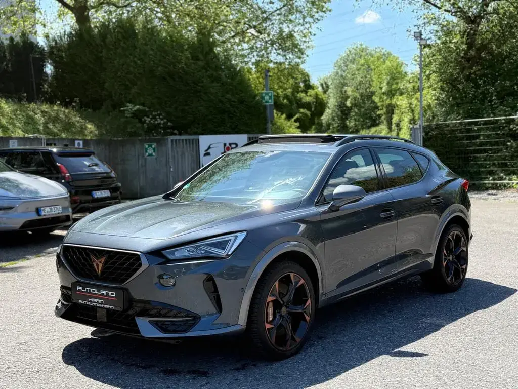 Main__Slider__Photo:Cupra Formentor VZ 4D *Pano*Leder*Beats*Brembo*DCC*AHK 07/2022-1