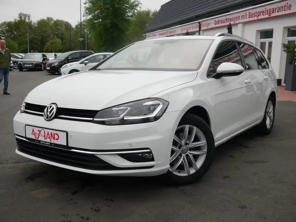 Main__Slider__Photo:Volkswagen Golf VII Variant 1.5 TSI Highline LED Navi ACC 06/2018-0
