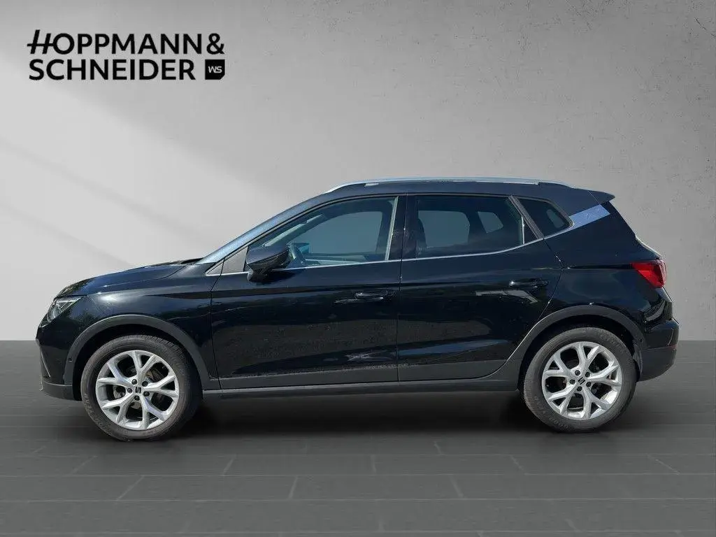 Main__Slider__Photo:Seat Arona 1.0 TSI DSG FR -AHK-Navi-LED-RFK 04/2024-1