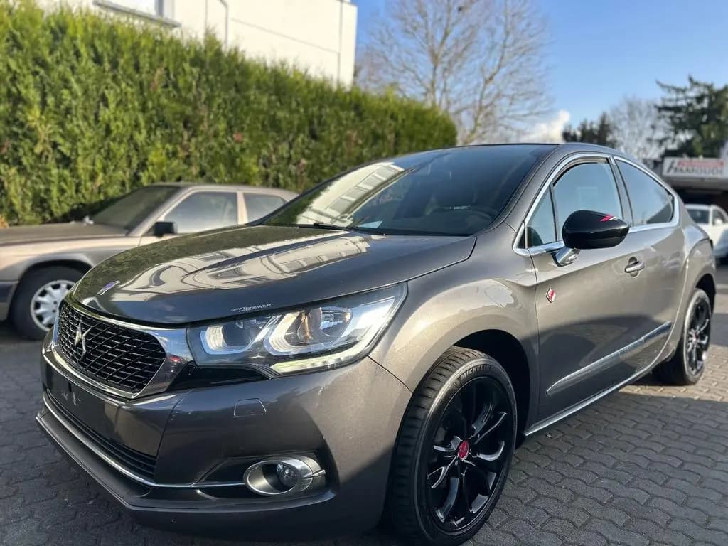 Main__Slider__Photo:DS Automobiles DS4 BlueHDi 120 Stop&Start 08/2018-0