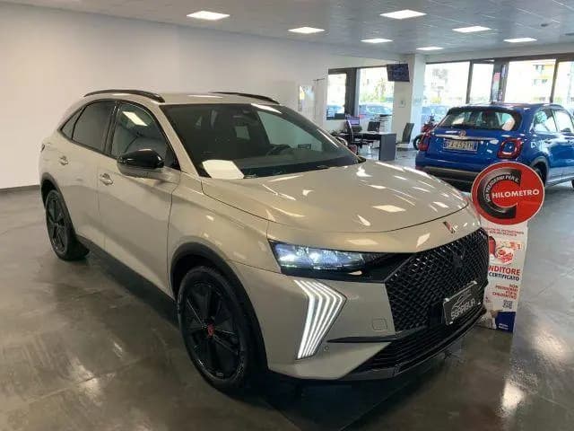 Main__Slider__Photo:Other Other DS AUTOMOBILES DS 7 Performance Line + STRAFULL 05/2023-0