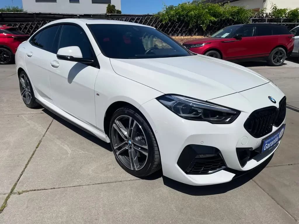 Main__Slider__Photo:BMW 218 d Gran Coupe M Sport/Pano/Kamera/Navi/Leder 11/2021-0