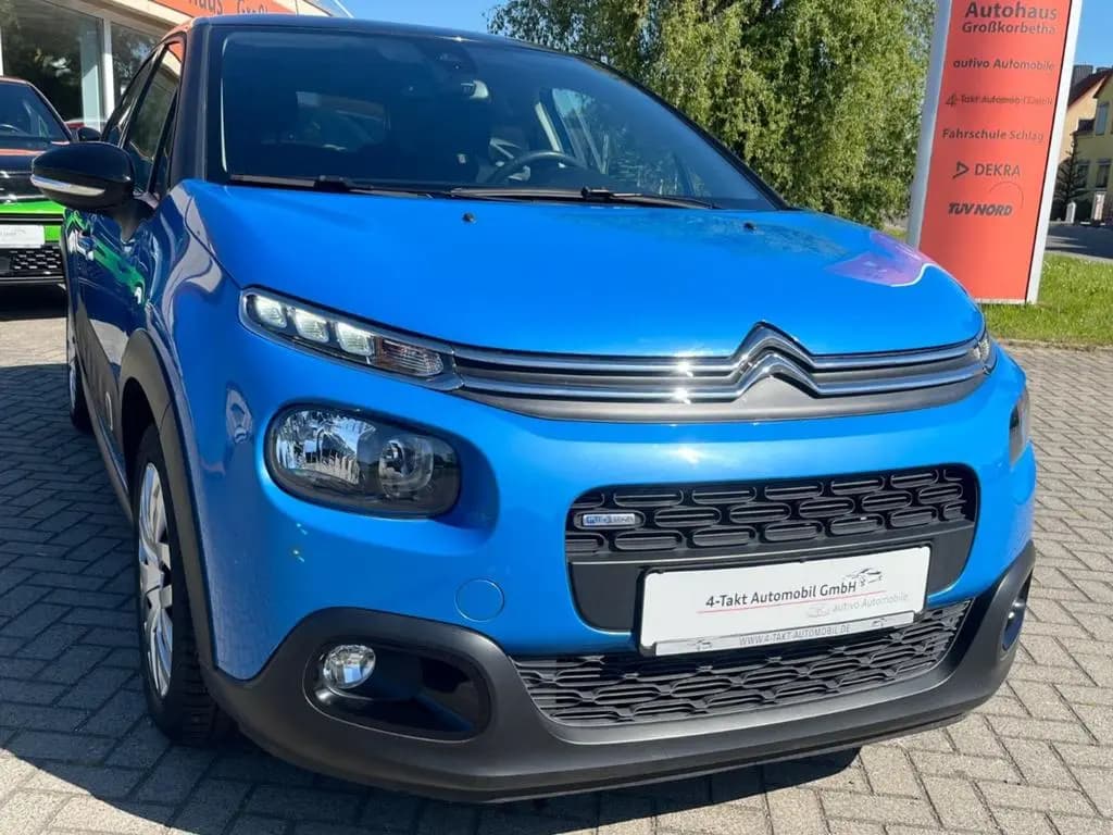Main__Slider__Photo:Citroën C3 1.2 PureTech Shine*Automatik*Navi*Kamera* 07/2017-0