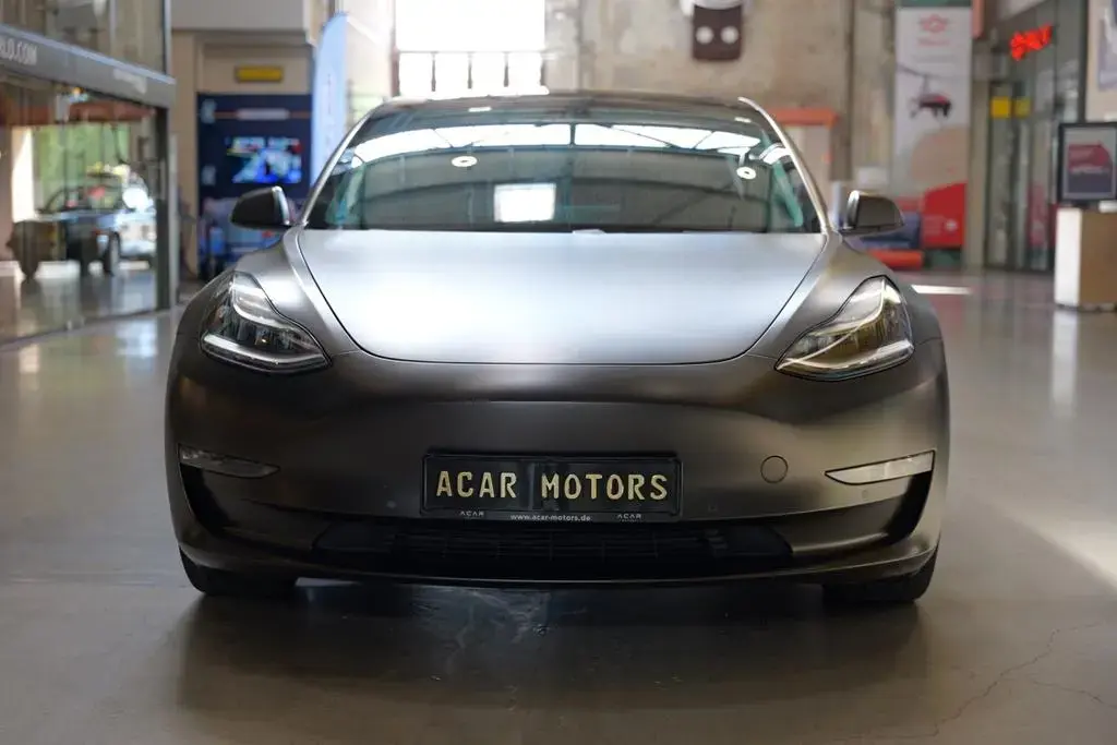 Main__Slider__Photo:Tesla Model 3 Performance*Dual*grösseReichw*UFrei*Serv 10/2019-1