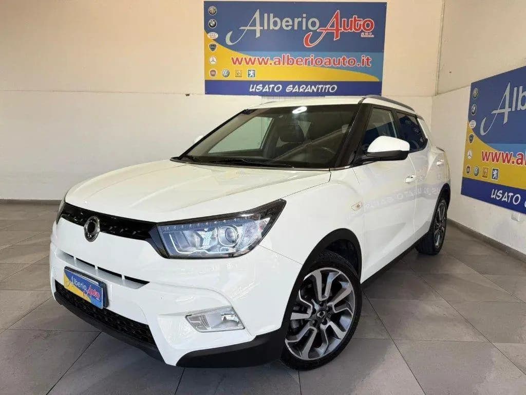 Main__Slider__Photo:Ssangyong Tivoli SsangYong Tivoli 1.6d 2WD Be E-XDi 01/2016-0