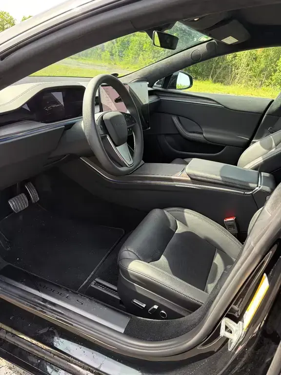 Main__Slider__Photo:Tesla Model S Long Range Neueste Version 2026 01/2026-1