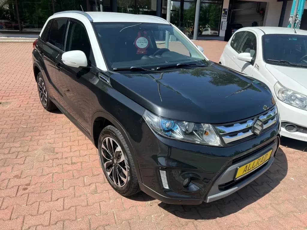 Main__Slider__Photo:Suzuki Vitara 1.6 VVT Comfort+ 4x4 -1.Hand - 29 Tkm ! 02/2016-0