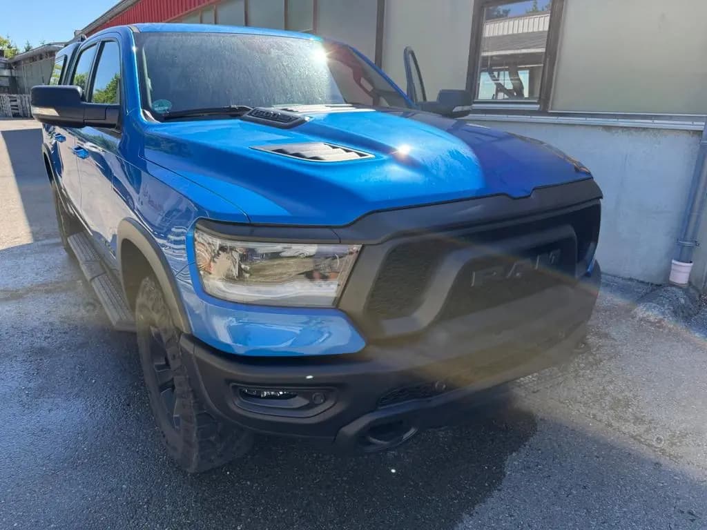 Main__Slider__Photo:Dodge RAM 1500 5,7 Rebel mit Hardtop uvm MwSt ausweis 02/2026-0
