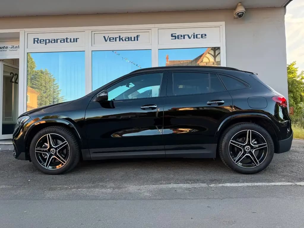 Main__Slider__Photo:Mercedes-Benz GLA 200 AMG +Night+AHK+EasyPack+Ambi+KeyGo+ToT+ 05/2025-0