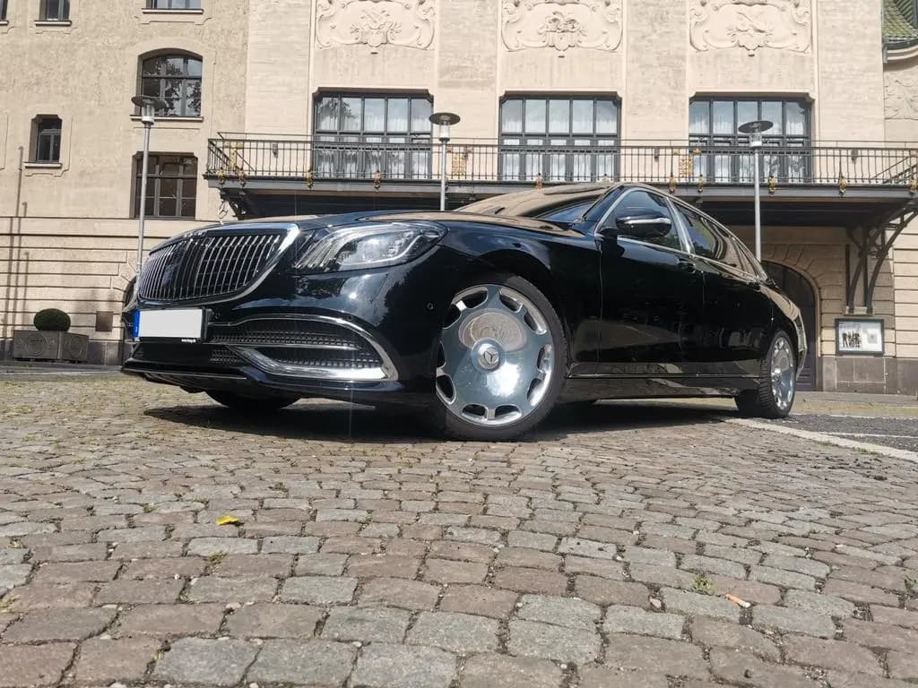 Main__Slider__Photo:Maybach Other S 560 *Leder*Pano*Ambiente*3D-Sound*Chauffeur* 01/2020-0