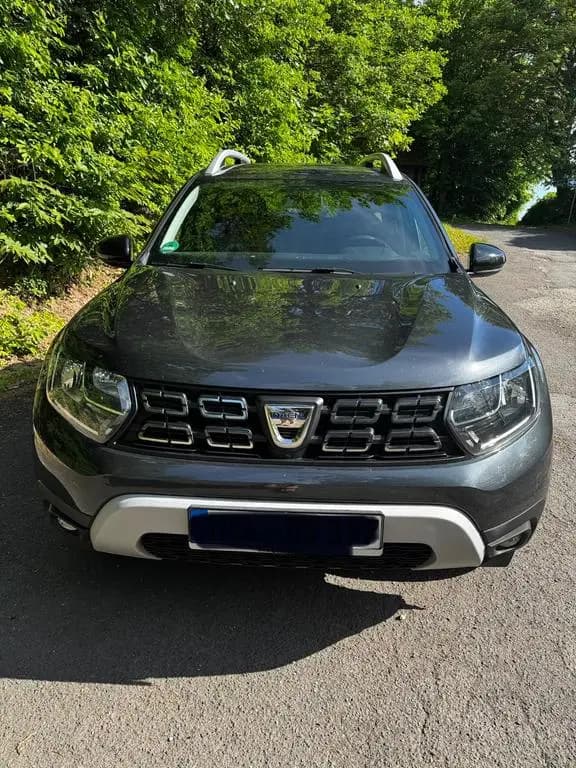 Main__Slider__Photo:Dacia Duster Blue dCi 115 4WD Celebration Celebration 02/2020-0