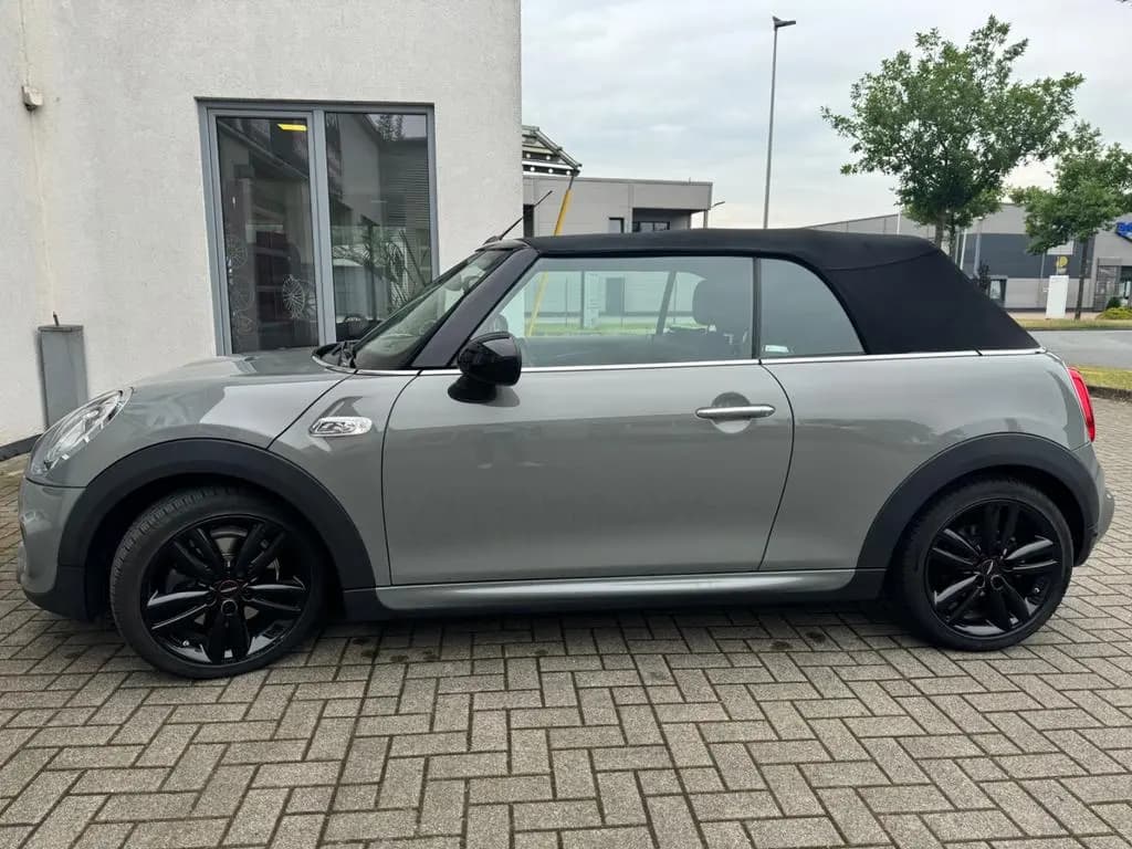 Main__Slider__Photo:MINI Cooper S Cabrio Mini Cooper S Cabrio 04/2018-0