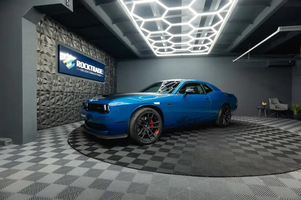 Main__Slider__Photo:Dodge Challenger 6.4 V8 SRT 392 R/T 1320 SCAT PACK 09/2022-1