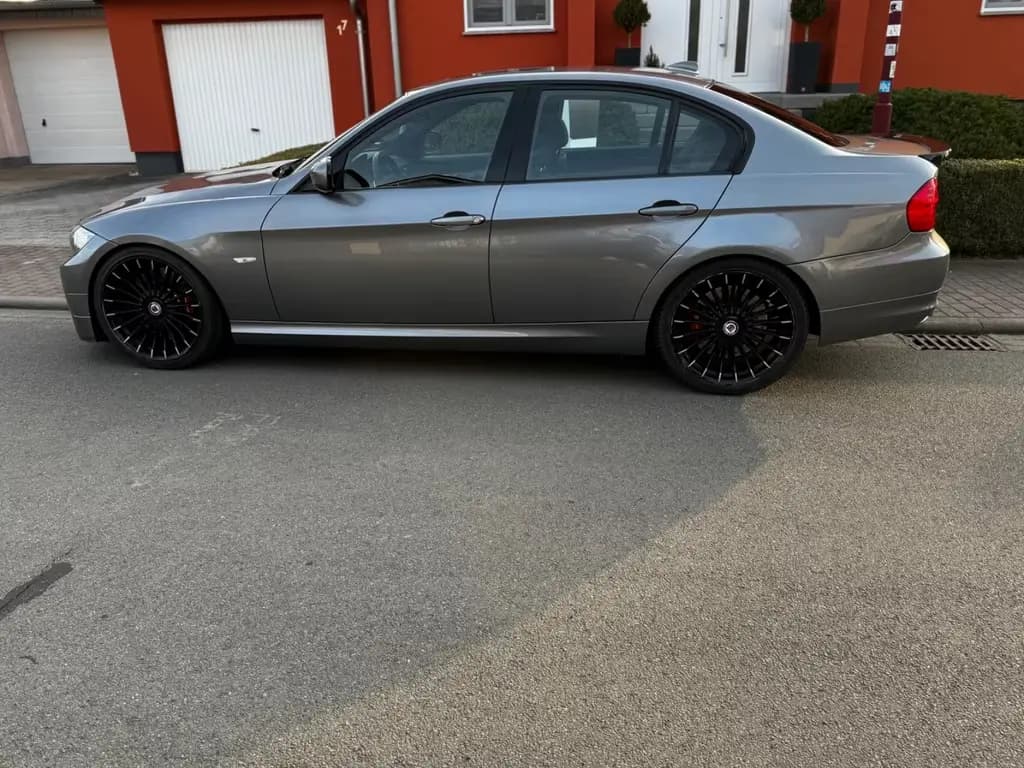 Main__Slider__Photo:ALPINA B3 3,0 S Bi-Turbo - E90 335i M3 limitiert 03/2011-0