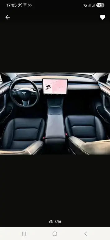 Main__Slider__Photo:Tesla Model 3 Standard-Reichweite Plus - Hinterrad... 01/2022-1