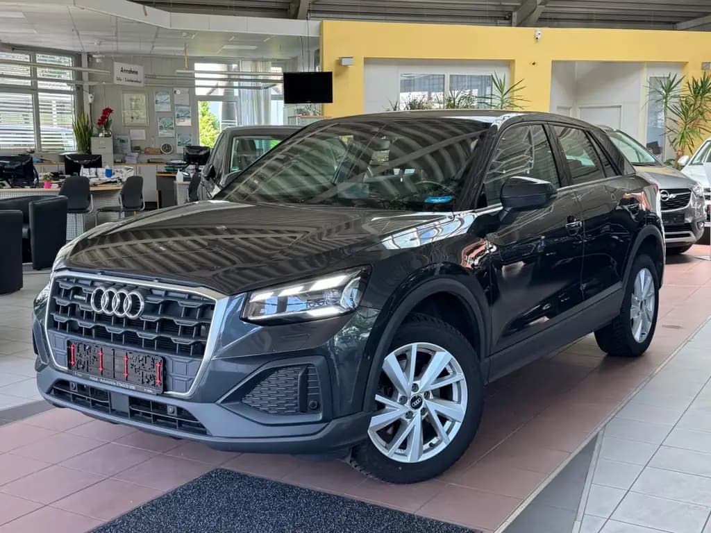 Main__Slider__Photo:Audi Q2 35 TDI quattro S Line MATRIX/Kamera/NAVI 03/2021-0