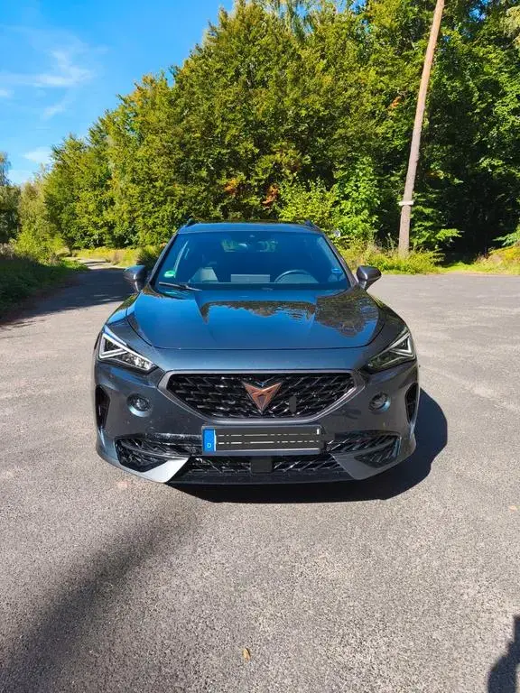 Main__Slider__Photo:Cupra Formentor 2.0 TSI 228kW VZ 4Drive DSG VZ 12/2020-1