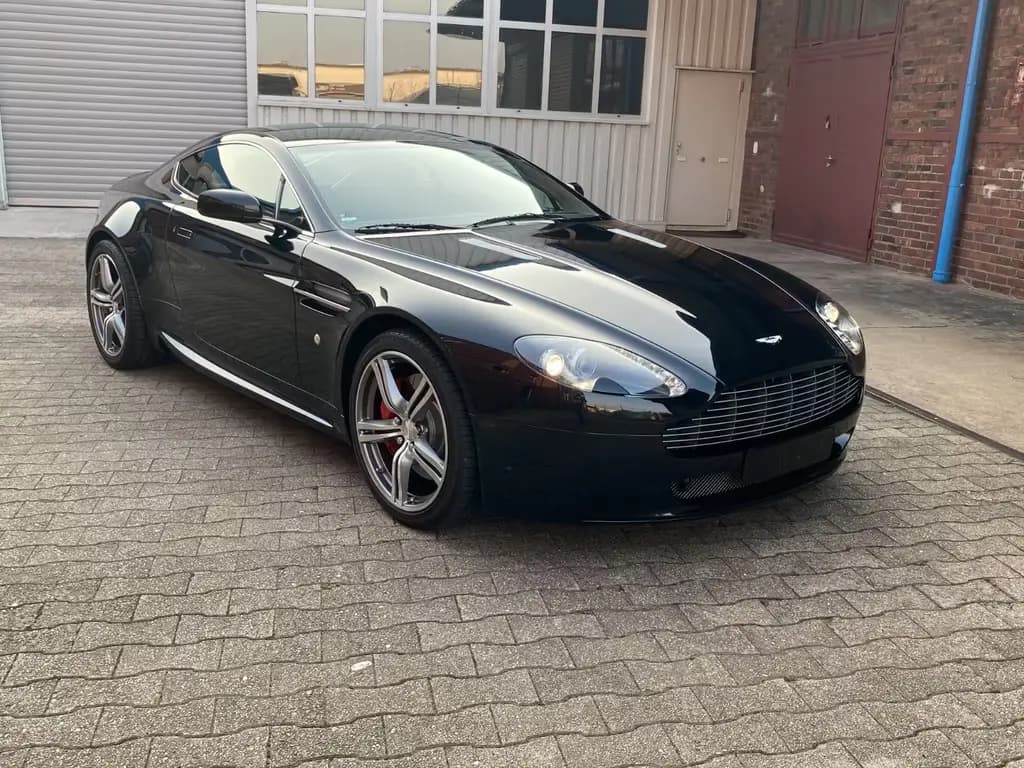 Main__Slider__Photo:Aston Martin V8 Vantage N400 Coupe/gepflegt/Sommerfahrzeug 09/2008-0