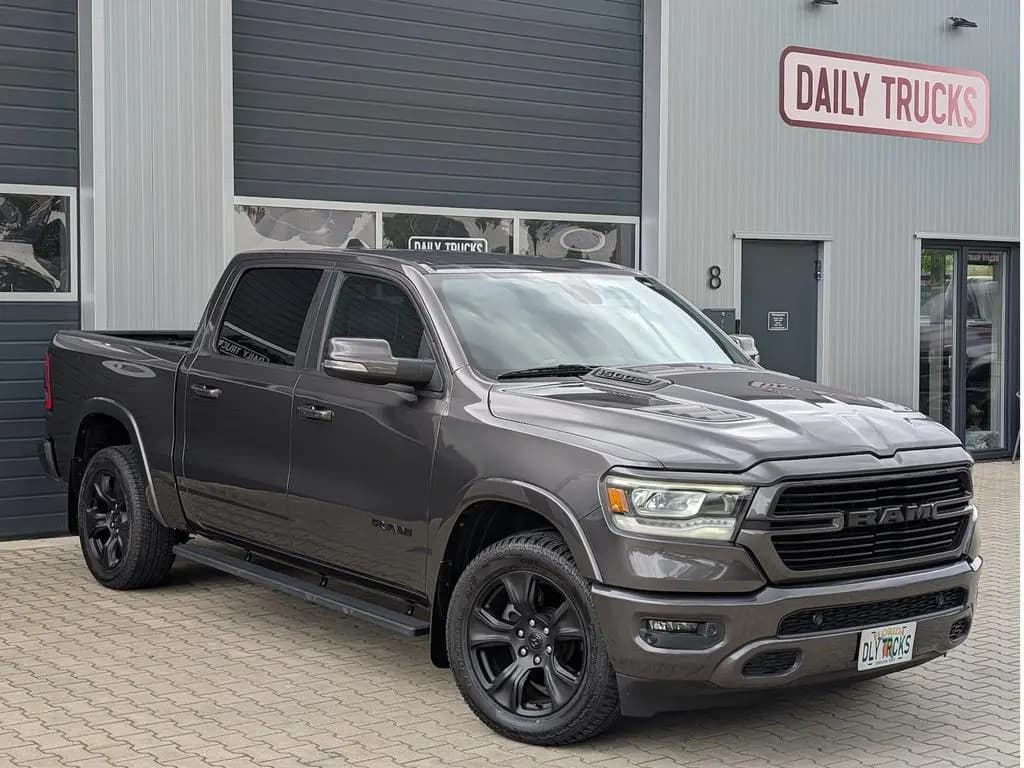 Main__Slider__Photo:Dodge RAM 1500 5.7 4x4 Laramie Memory AHK LED PDC 08/2019-0