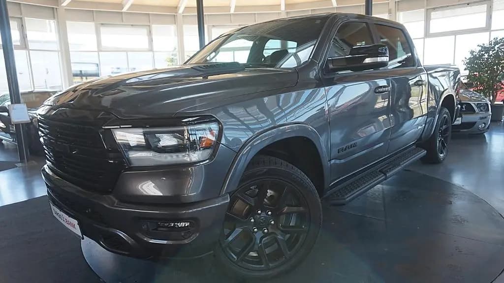 Main__Slider__Photo:Dodge RAM LARAMIE 22 Zoll*Pano*eTorque*AHK*Crew-Cab* 07/2021-0